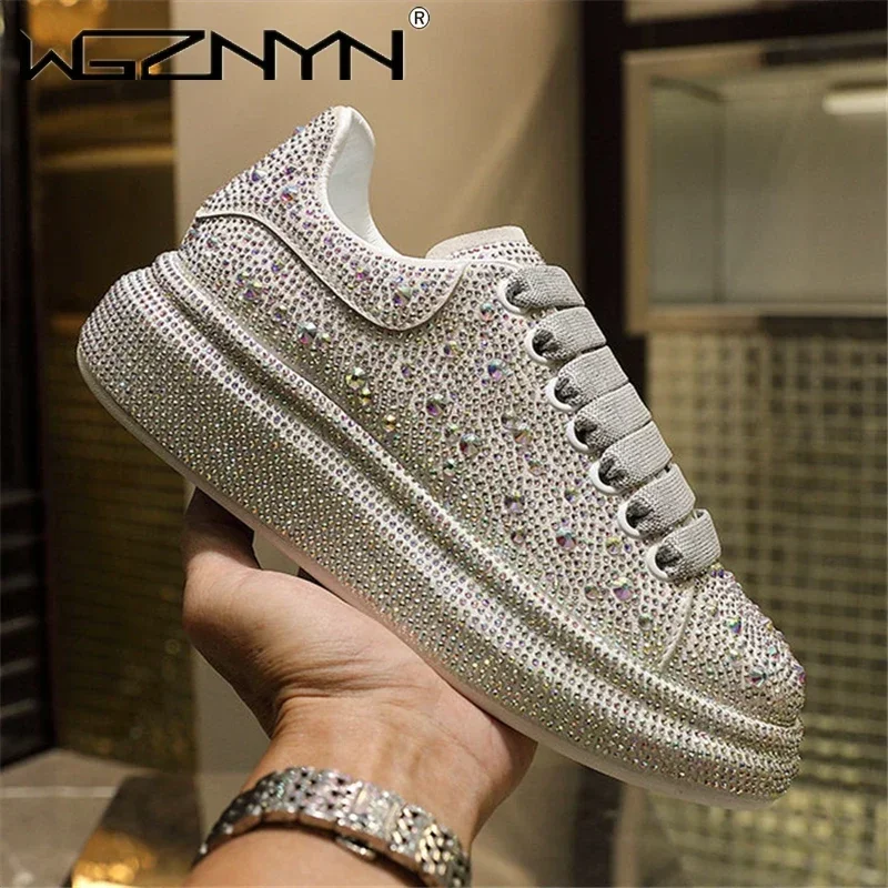 Women Fashion Trend 2025 - 2025 신규 브랜드 여성 패션 캐주얼