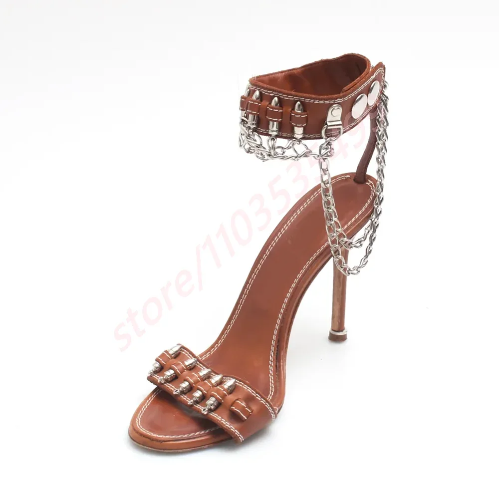 새로운 Catwalk 총알 체인 로마 샌들 2025 숙 - Women Fashion Trend 2025 리뷰 및 가격