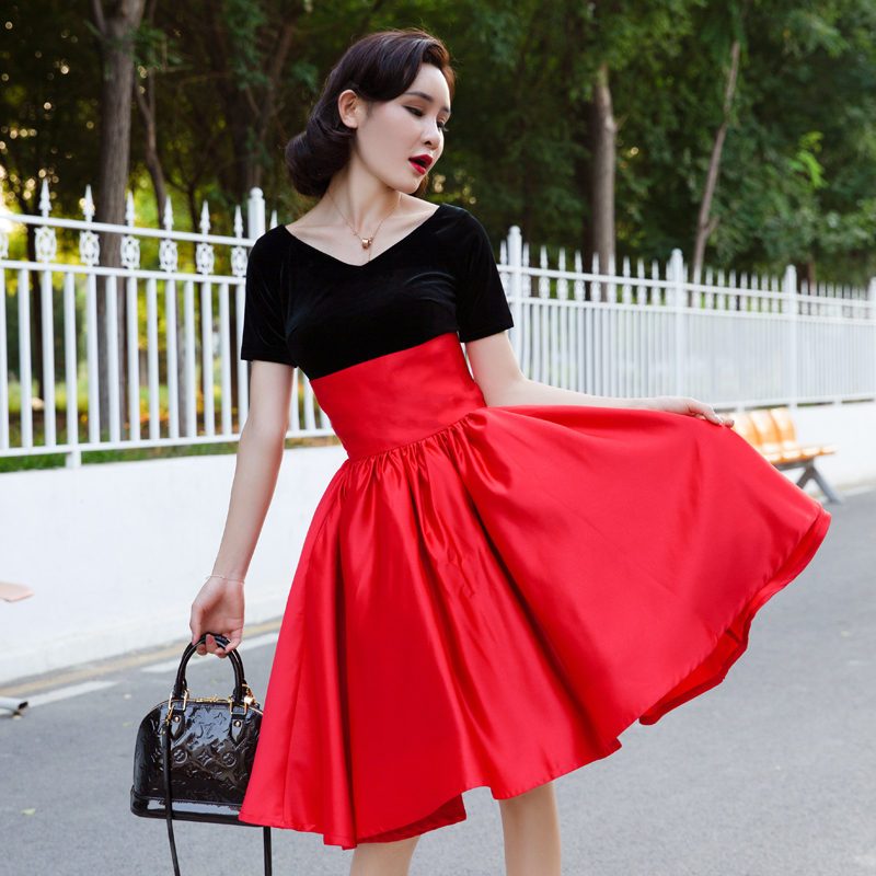 우아한 스타일 오드리 햅번 빈티지 스커트, 블랙, 레드 - Women'S Fashion In The 1960S 리뷰 및 가격